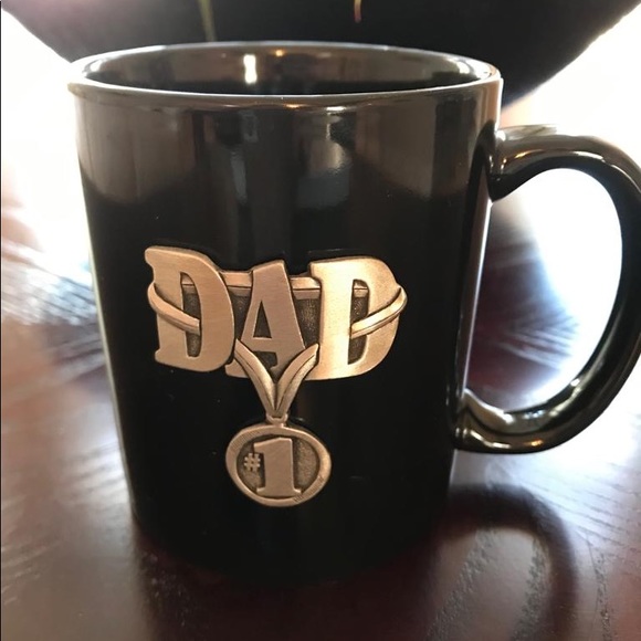 DAD Mug - Picture 1 of 2